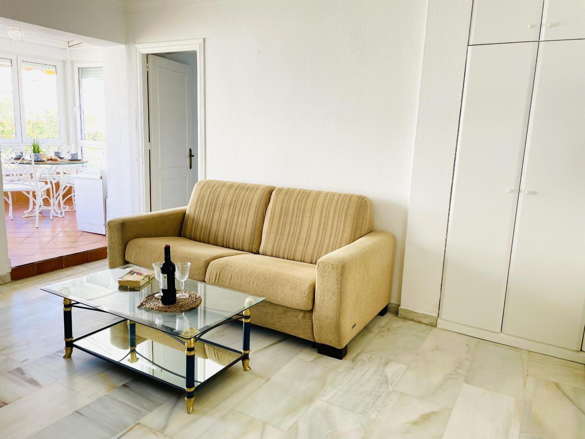 Apartamento Laguna Beach At Home Торрокс-Коста Экстерьер фото